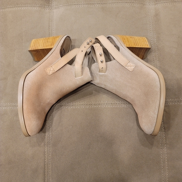 Anthropologie Suede Latigo Jazz Ankle Booties - Sz 7M US - Picture 8 of 11